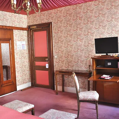 Grand Des Templiers, Piscine &