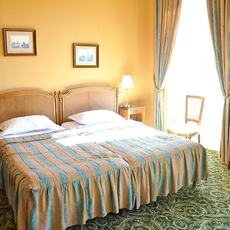 Szálloda Grand Des Templiers 4*