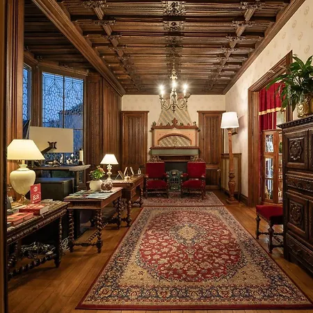 Hotel Grand Des Templiers, Piscine &