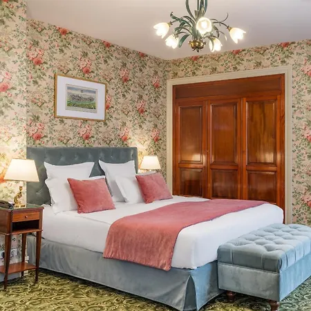 Hotel Grand Des Templiers, Piscine & Reims