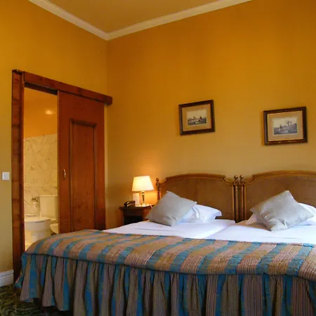 Grand Des Templiers, Piscine&spa Hotel 4*