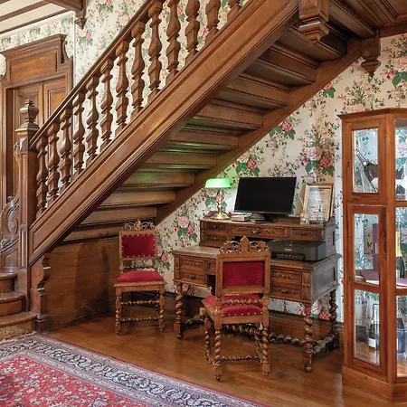 Hotel Grand Des Templiers, Piscine & 4*