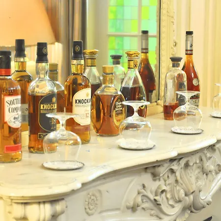 Hotel Grand Des Templiers, Piscine &