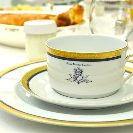 Grand Des Templiers, Piscine & Hotel 4*