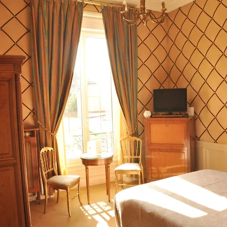 Grand Des Templiers, Piscine & 4*